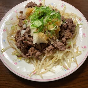 おろしポン酢であっさりと！牛肉ともやしの焼き肉風♪